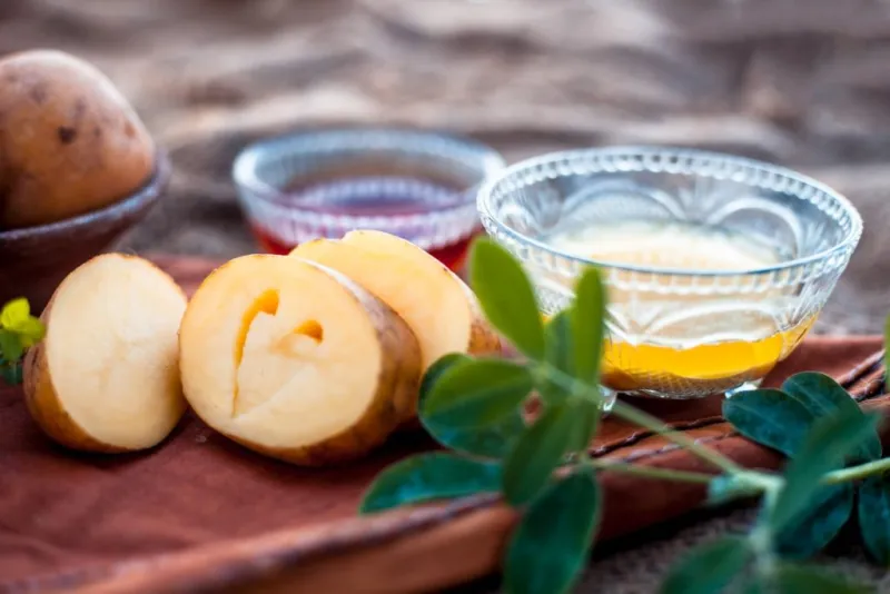 Best hair mask for hair fall at home